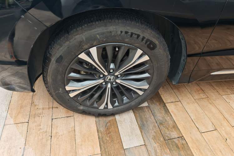 Used Honda UR-V 2020 370TURBO Two-Wheel Drive Luxury Edition
