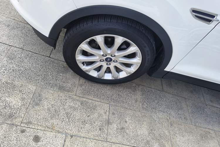 Used Ford Kuga 2015 1.5L GTDi Two-Wheel Drive Fashion Edition
