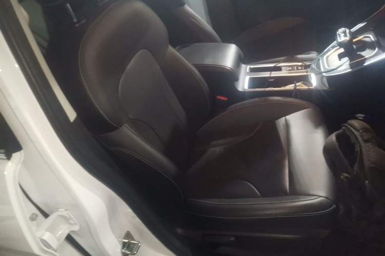 Used Haval M6 2021 PLUS 1.5T DCT Luxury Smart Connectivity Model
