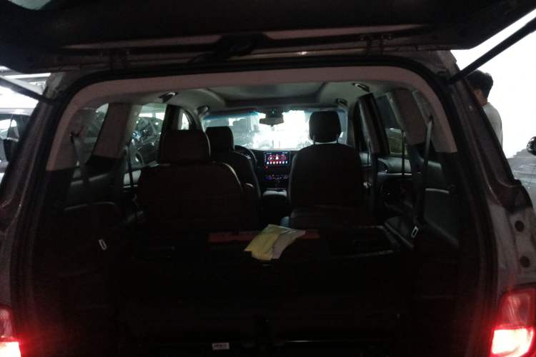 Used Buick GL6 2019 18T 6-Seater Connected Luxury Version China VI Standard
