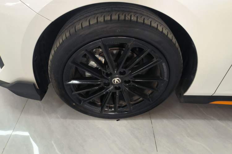 Used Changan UNI-V 2024 1.5T Prestige Sport Edition