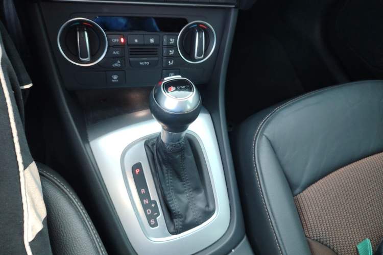 Used Audi Q3 2016 30 TFSI Fashion Model
