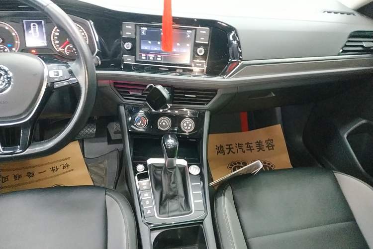 Used Volkswagen Sagitar 2020 200TSI DSG Comfort Version China VI Standard