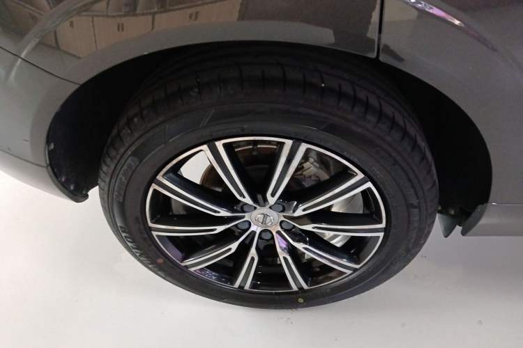 Used Volvo XC60 2020 T5 4x4 Smart Luxury Edition