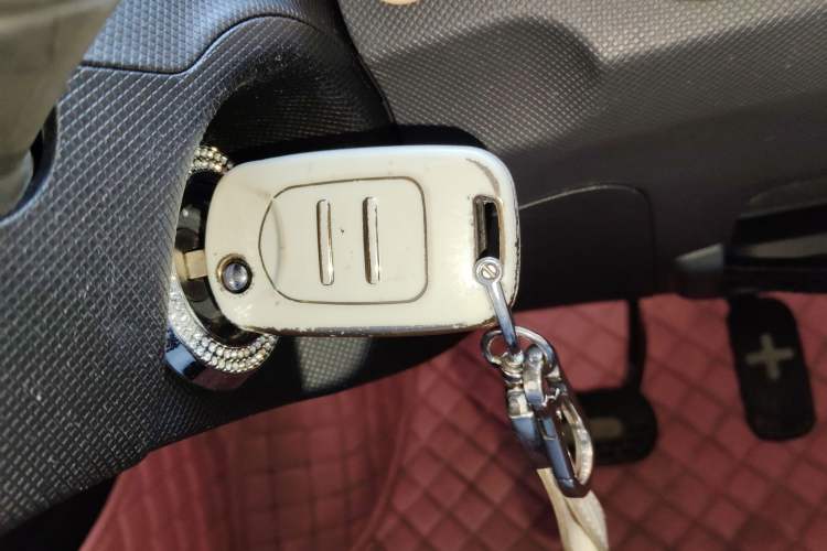 Used Wuling Hongguang MINIEV 2021 Macaron Fashion Edition Lithium-Ion Battery
