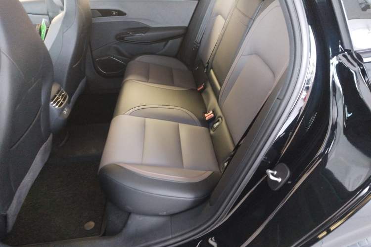 Used Hongqi EH7 2025 600 Smart Selection Edition
