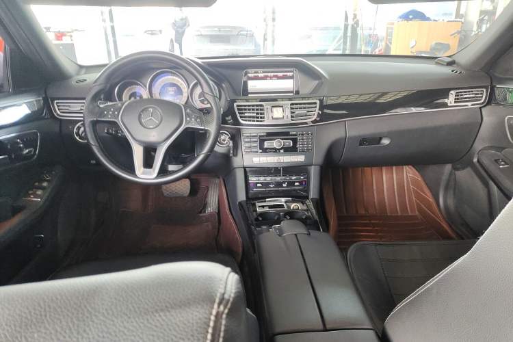 Used Mercedes-Benz E-Class 2014 E 260 L Sport Edition
