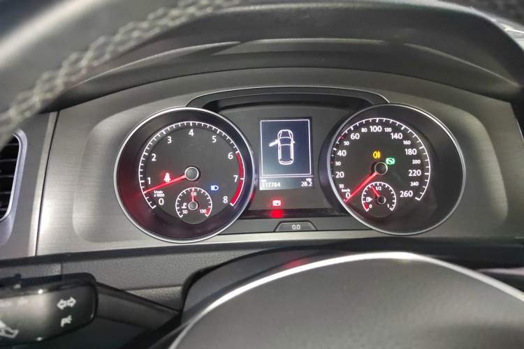 Used Volkswagen Golf 2014 1.4TSI Automatic Comfort Model
