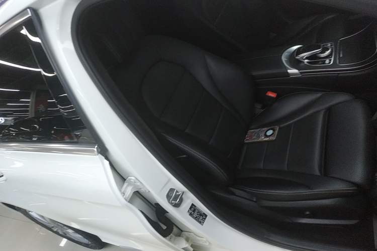 Used Mercedes-Benz C-Class 2017 Facelift C 200 L Sport Edition
