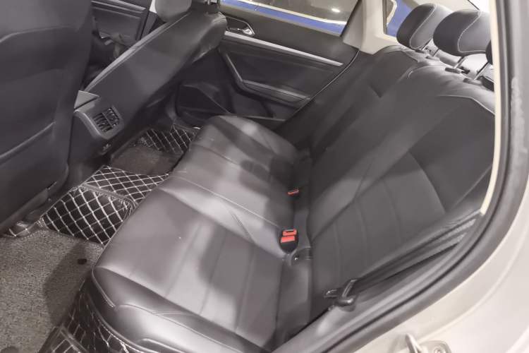 Used Volkswagen Lavida 2021 1.5L Automatic Comfort Edition