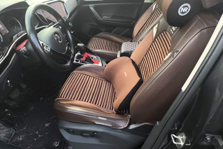 Used Volkswagen Tayron 2020 330TSI Two-Wheel Drive Luxury Smart Connectivity Version
