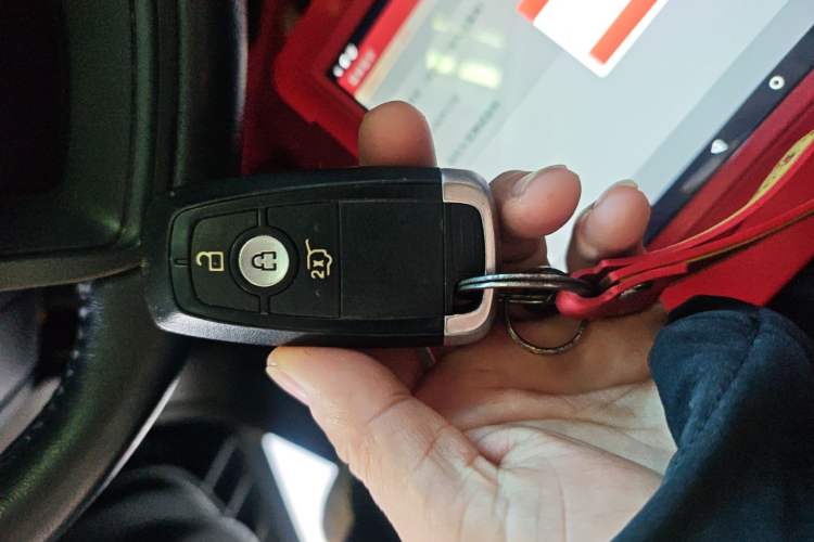 Used Ford Explorer 2020 EcoBoost 285 Four-Wheel Drive Trend Edition 6 Seats
