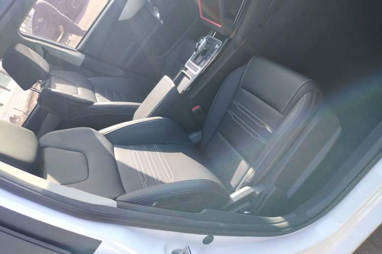 Used BYD Qin New Energy 2019 High-Range Luxury Model