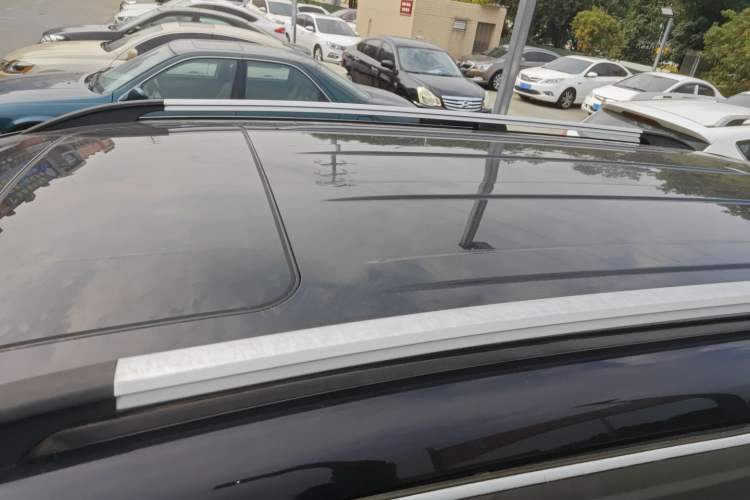 Used Baojun 730 2016 1.8L iAMT Luxury Model 7 Seats