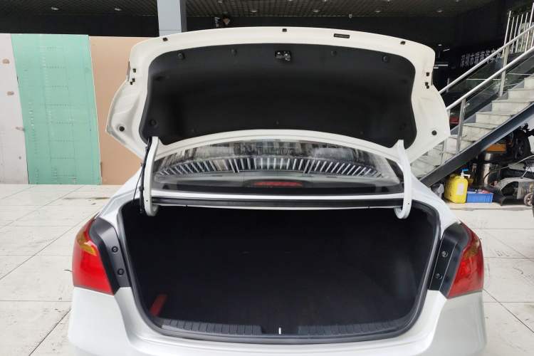 Used Hyundai Mistra 2016 1.8L Automatic Smart GLS
