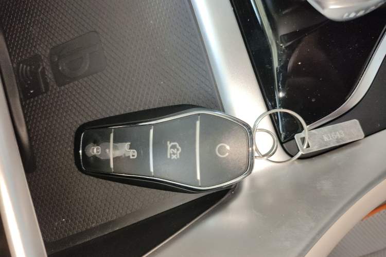 Used BYD Song Pro New Energy 2024 HONOR Edition DM-i 110KM Excellence Model
