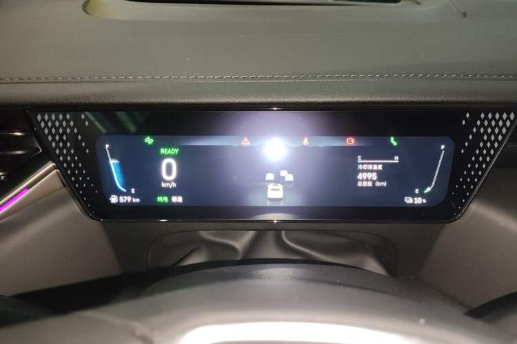 Used Wey Mocha New Energy 2024 Hi4 Four-Wheel Drive Long-Range Version