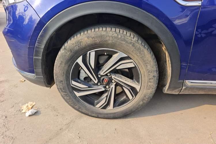 Used Hongqi HS5 2022 Revised Version 2.0T Smart Connect Flagship Edition
