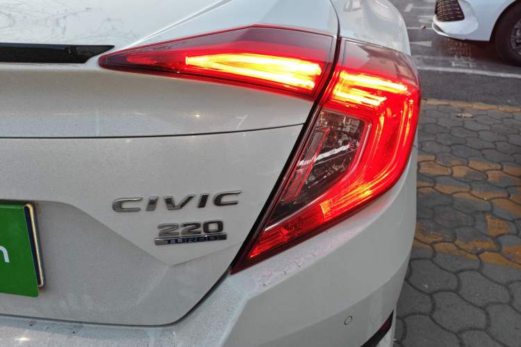 Used Honda Civic 2019 220TURBO CVT Dynamic Edition China VI Emission Standard