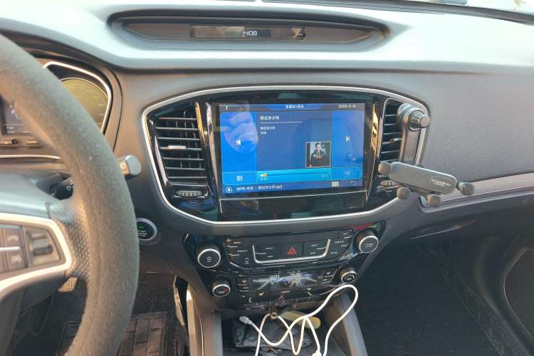 Used Geely Auto Vision X6 2016 1.8L Manual Luxury Model