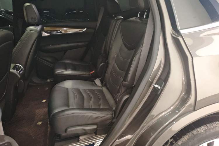 Used Cadillac XT6 2020 28T Six-Seater Four-Wheel-Drive Luxury Version
