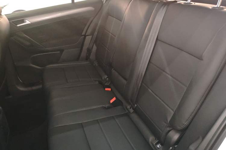 Used Volkswagen Golf Sportsvan 2016 1.6L Automatic Comfort Model