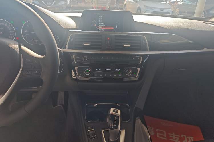 Used BMW 3 Series 2017 320Li Fashion Model
