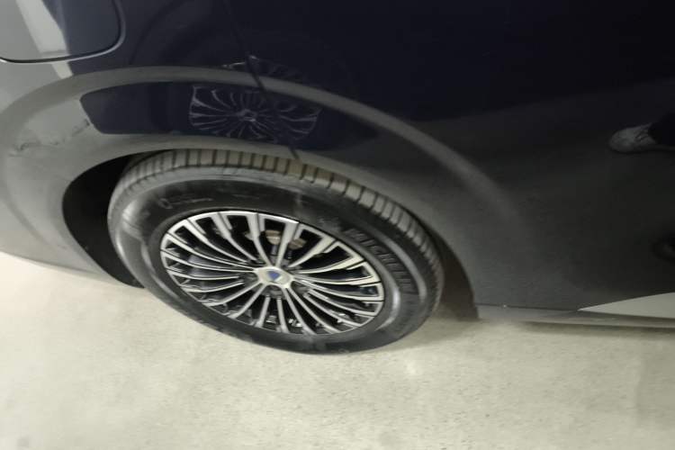 Used Denza D9 2022 DM-i 970 Four-Wheel Drive Flagship Model