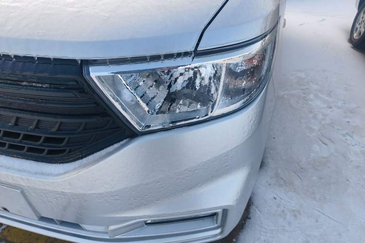 Used Wuling Hongguang V 2022 1.5L Jingqu Edition Electric-Assist LAR
