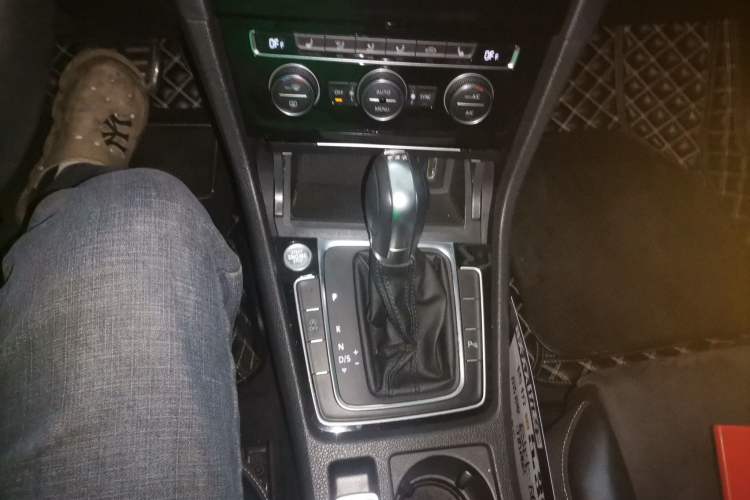 Used Volkswagen Golf 2014 1.4TSI Automatic Flagship Model