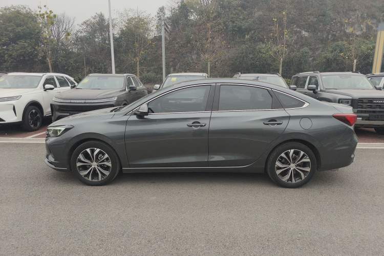 Used Changan Eado 2021 PLUS Blue Whale NE 1.4T GDI DCT Flagship Model
