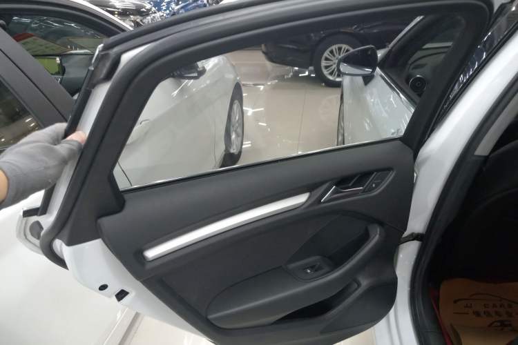 Used Audi A3 2017 Limousine 35 TFSI Ambition Edition
