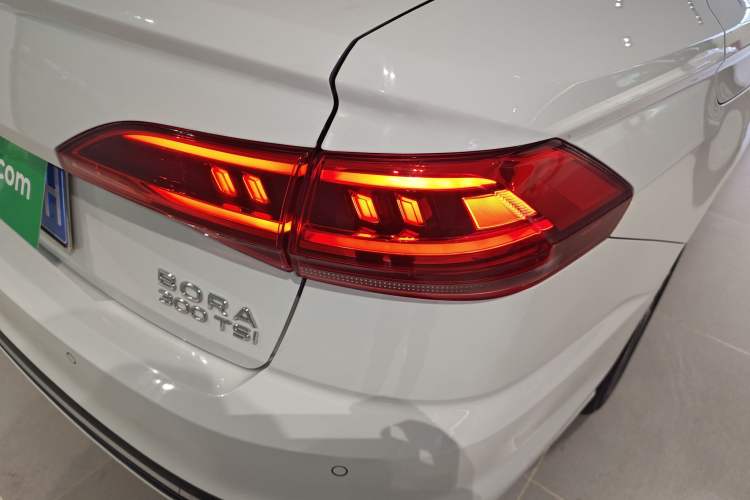 Used Volkswagen Bora 2023 300TSI DSG Prestige Edition