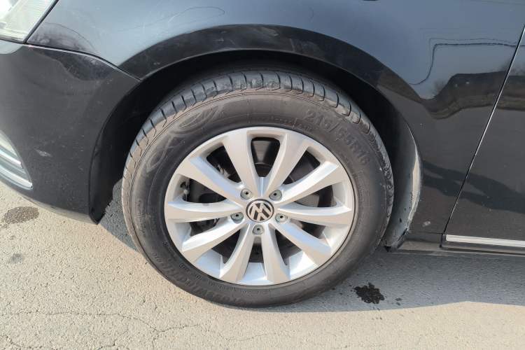 Used Volkswagen Magotan 2015 1.8TSI Luxury Model
