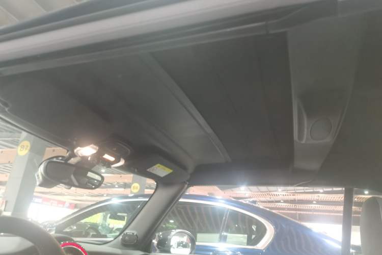 Used MINI MINI 2022 2.0T COOPER S CABRIO Black Badge Special Edition
