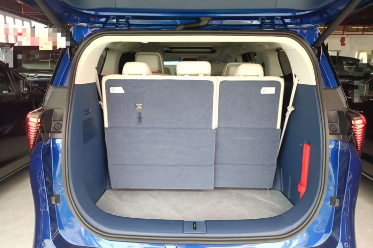 Used Buick GL8 New Energy 2024 Lu Zun Luxury Edition 7-Seater
