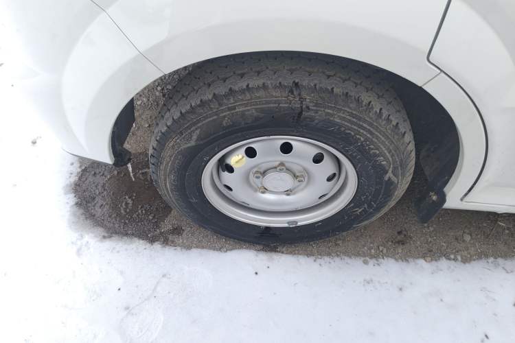 Used Dongfeng Yufeng EM27 2024 EM27L BYD CATL 41.86 kWh
