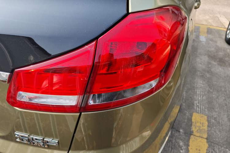 Used Cowin X5 2017 2.0L CVT Luxury Model