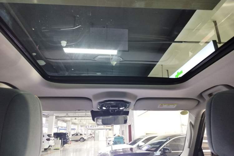 Used Jetour Traveler 2023 2.0T All-Wheel-Drive CrossPRO
