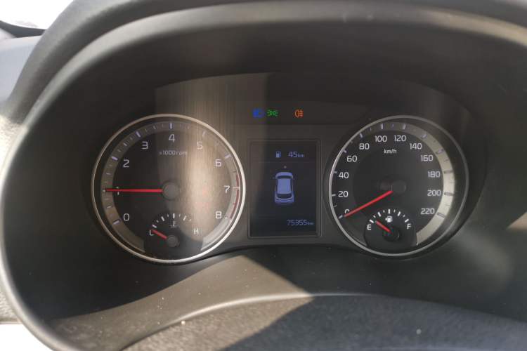 Used Kia Stonic 2019 1.4L Manual Fun Edition China VI Standard
