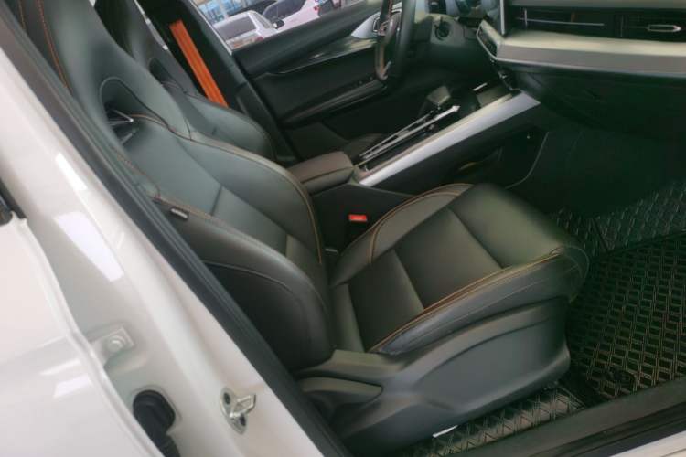 TDK.VehicleDetails.img