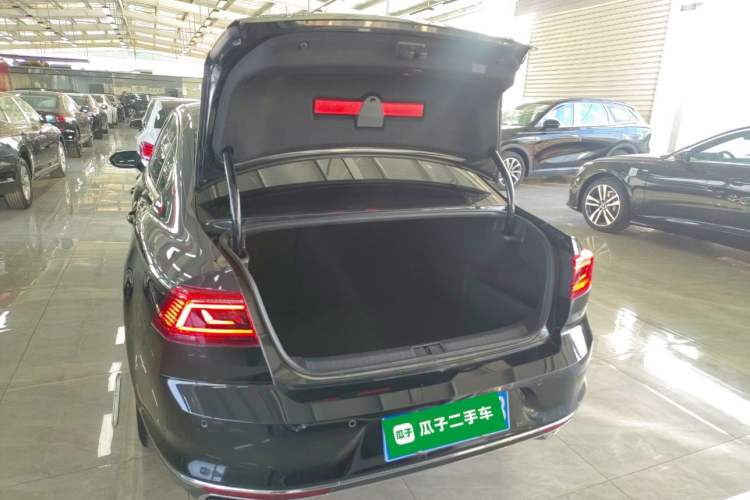 Used Volkswagen Magotan 2020 280TSI DSG Comfort Edition
