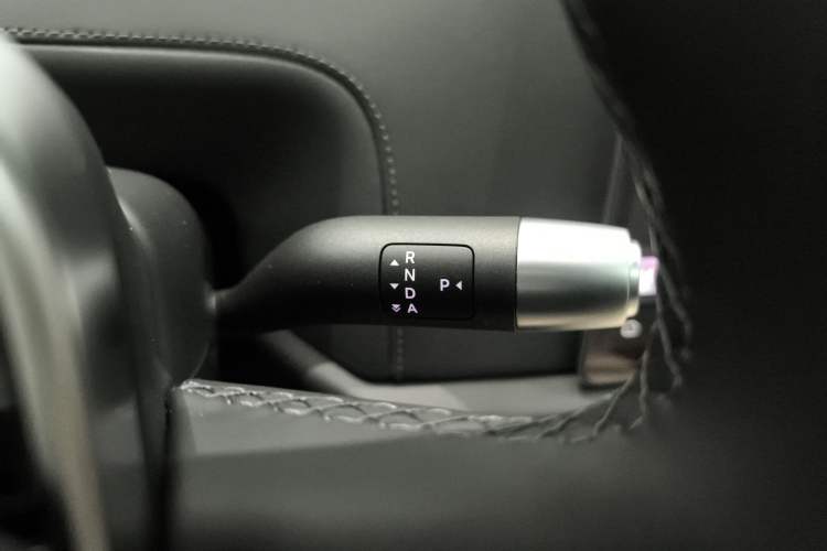 Used Li Auto L9 2025 Pro Smart Refresh Edition
