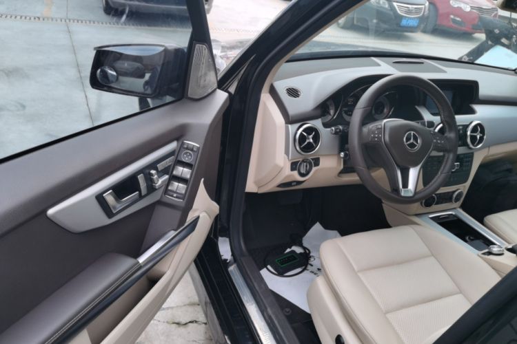 Used Mercedes-Benz GLK-Class 2014 GLK 260 4MATIC Dynamic Model