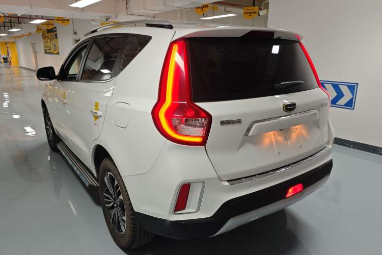 Used Geely Auto Vision X6 2016 1.8L Manual Luxury Model