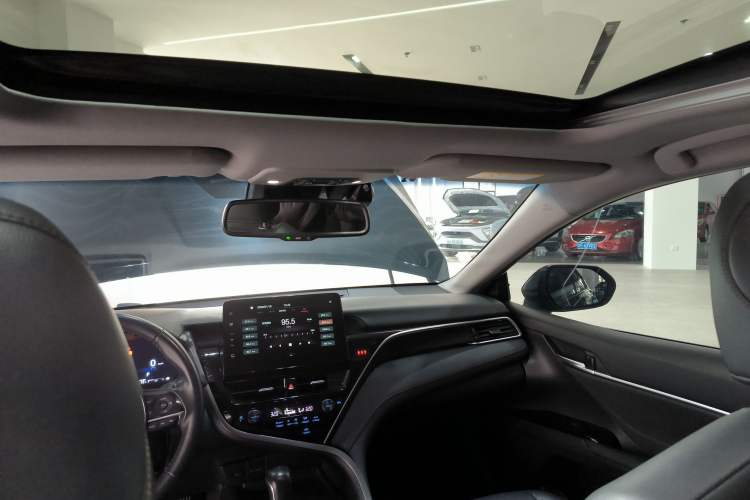 Used Toyota Camry 2021 Dual-Motor 2.5HG Luxury Edition