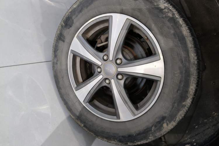 Used Haval H6 2016 Upgraded Model 1.5T Automatic Two-Wheel Drive Elite Version
