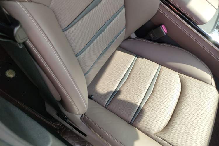 Used BYD Han 2020 EV Long-Range Luxury Model
