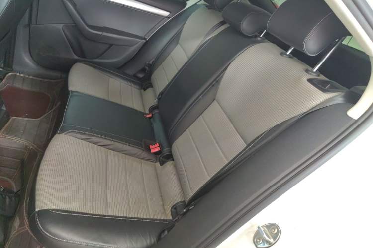 Used Skoda Octavia 2016 1.6L Automatic Chuanxing Edition
