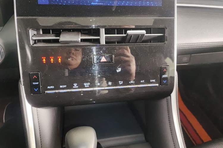 Used Toyota Avalon 2022 2.0L Luxury Edition